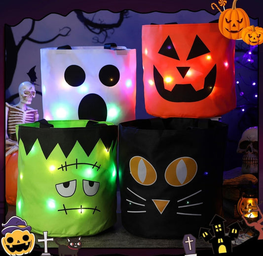 HALLOWEEN TRICK OR TREAT BAGS